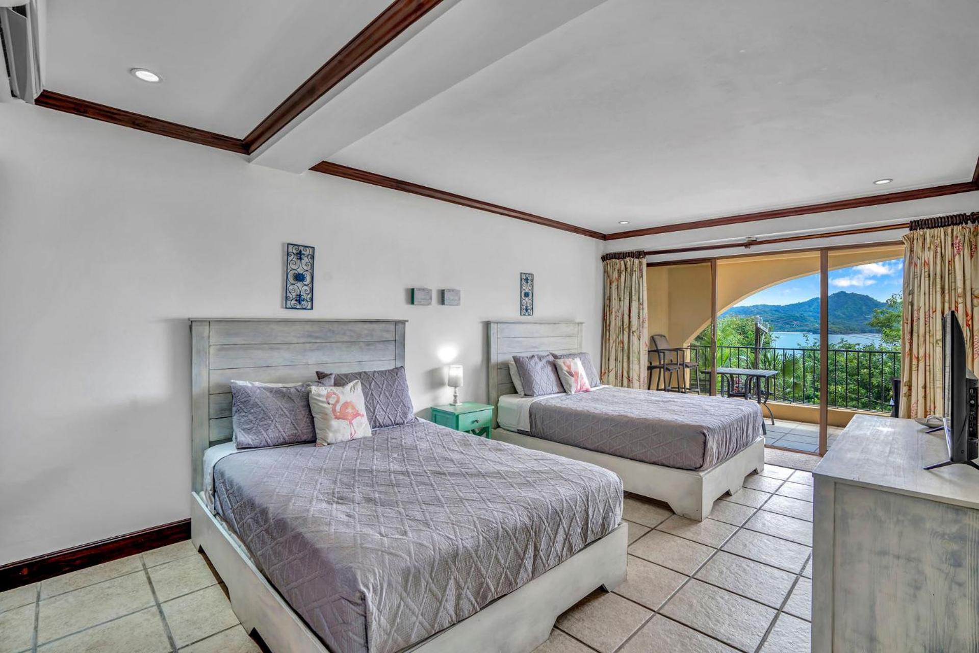 Вилла Newly Remodeled Unit In Flamingo With Sweeping Ocean Views From Big Terrace Плайя-Фламинго Экстерьер фото